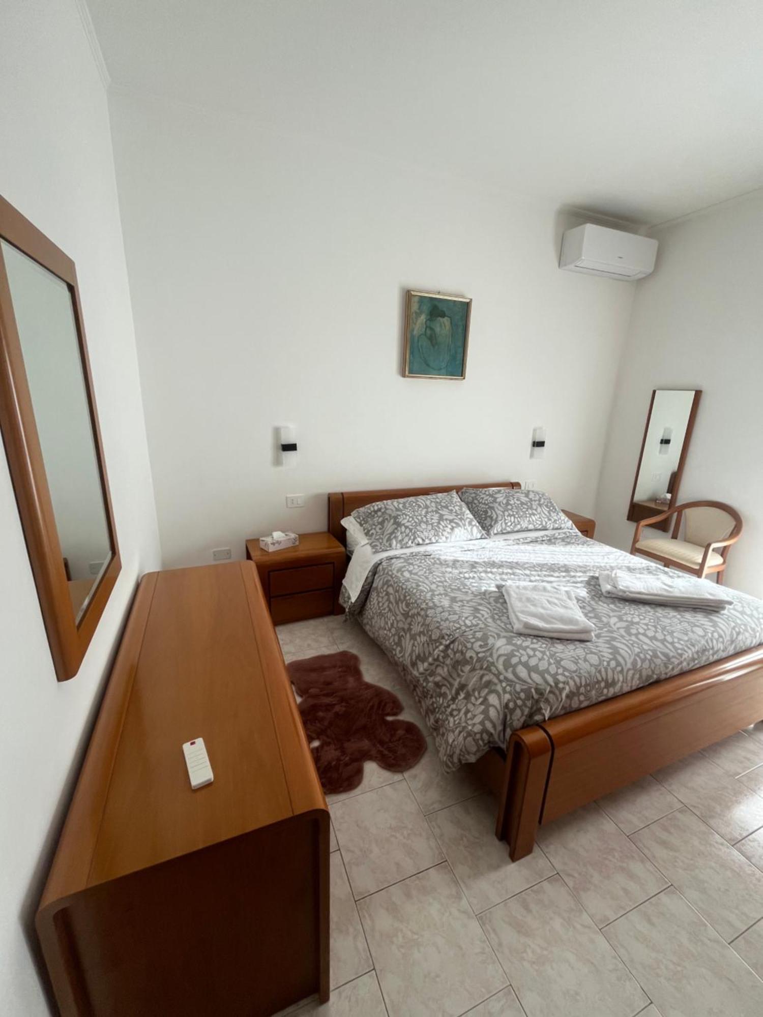 סאבונה Casa Vacanze Tardy E Benech מראה חיצוני תמונה
